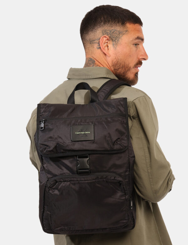 Zaino Calvin Klein Nero - Cod. art. K50K511721 SZVi ricordiamo che tutti i nostri articoli sono originali.