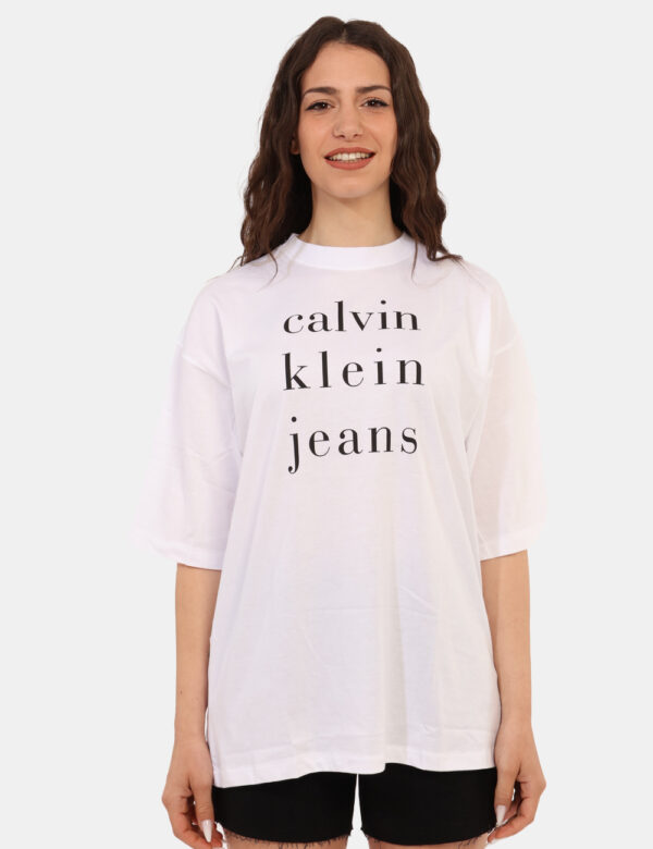 T-shirt Calvin Klein Bianco - Cod. art. LV047B827G OZVi ricordiamo che tutti i nostri articoli sono originali.