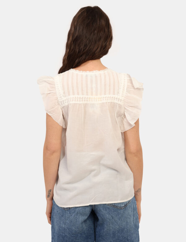 Camicia maniche corte Pepe Jeans Bianco - Camicia a maniche corte in total bianco con frill e pieghette. La vestibilità è mo