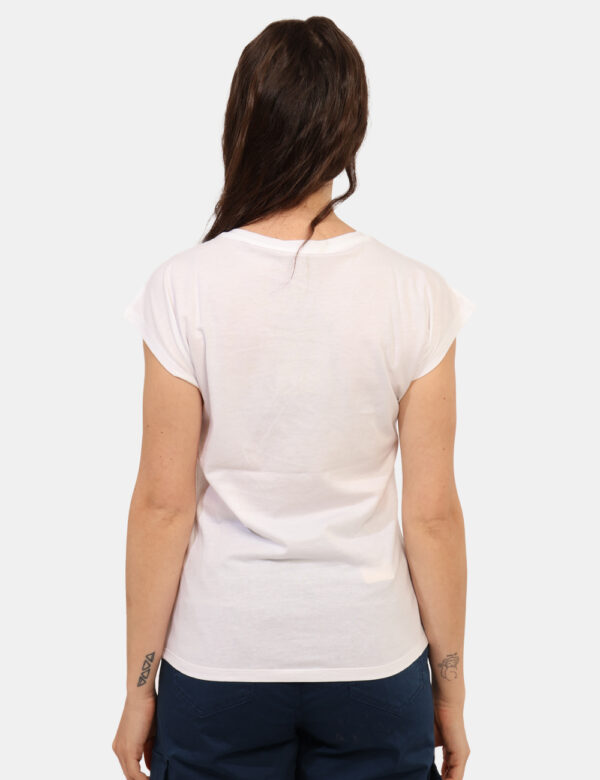 T-shirt Yes Zee Bianco - T-shirt classica su base bianco con stampa ricamata in tinta coordinata. La vestibilità è morbida e