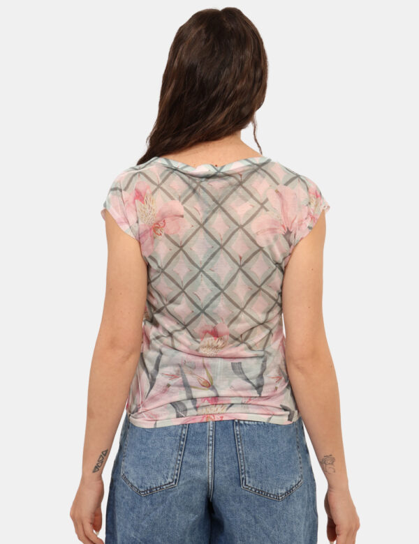 Top Yes Zee Fantasia - Top leggero, a giromanica, su base velata in tonalità tendente al rosa e verde. La vestibilità è morb