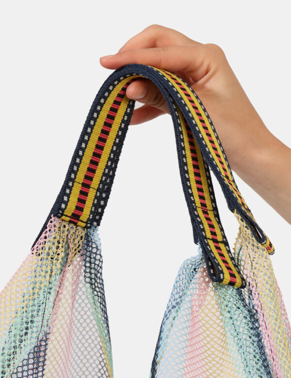 Borsa Tommy Hilfiger Fantasia - Cod. art. XW0XW03074 SZVi ricordiamo che tutti i nostri articoli sono originali.