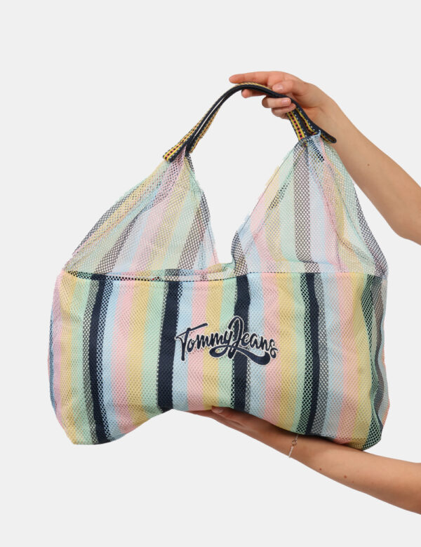 Borsa Tommy Hilfiger Fantasia - Cod. art. XW0XW03074 SZVi ricordiamo che tutti i nostri articoli sono originali.