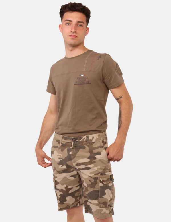 Bermuda Aeronautica Italiana Beige - Bermuda in fantasia mimetica, con tasche a taglio trasversale, tasche a toppa laterale,