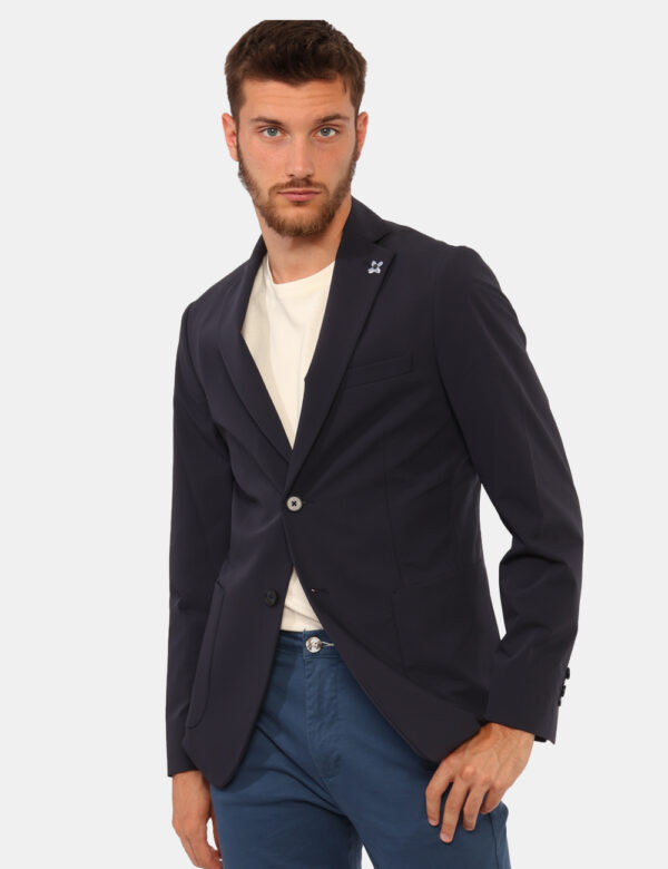 Giacca Sseinse Blu - Giacca classica in total blu navy con tasche fake più taschino a toppa. La vestibilità è morbida e prat