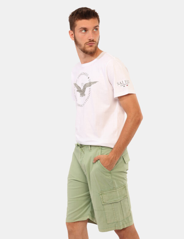 Bermuda Sseinse Verde - Bermuda classico in total verde chiaro con tasche a taglio trasversale sul fronte, tasche a fessura