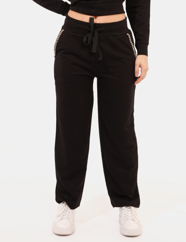 Pantalone Rue De Clerie Nero - Cod. art. PK882018 OZVi ricordiamo che tutti i nostri articoli sono originali.