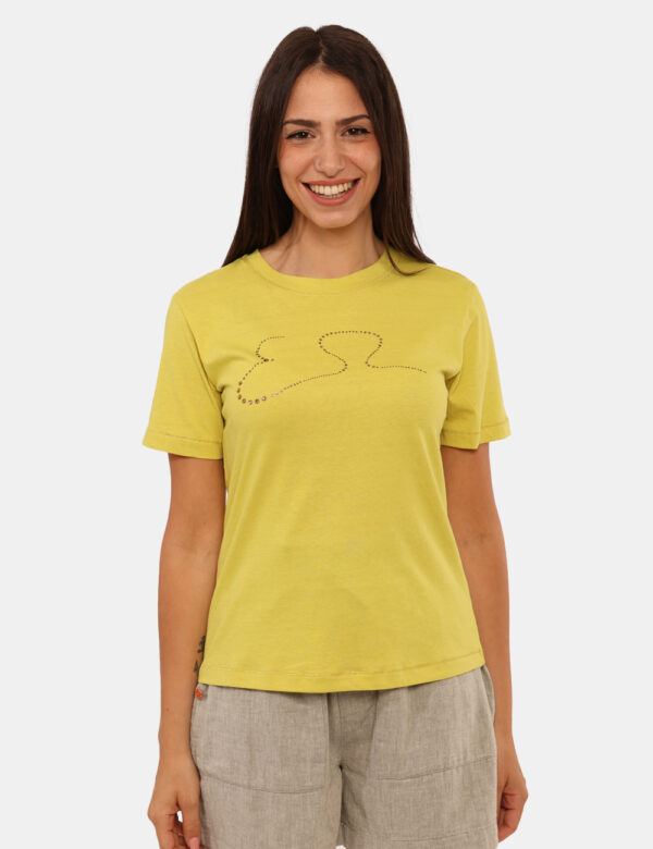 T-shirt Yes Zee Giallo - T-shirt classica su base giallo lime con logo brand in glitter coordinati. La vestibilità è morbida