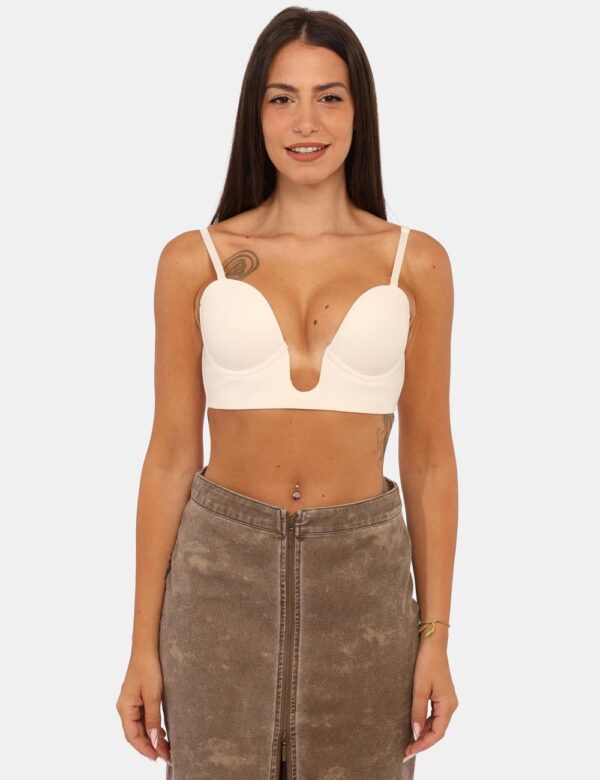 Top Guess Beige Taglia S - L’articolo appartiene al campionario esclusivo di stagione: pezzo unico.Cod. art. O4BC15KCDE0 PA