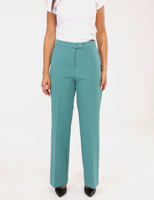 Pantaloni Materica Verde - Pantaloni palazzo eleganti, in total verde tiffany, con tasche a taglio trasversale sul fronte. L