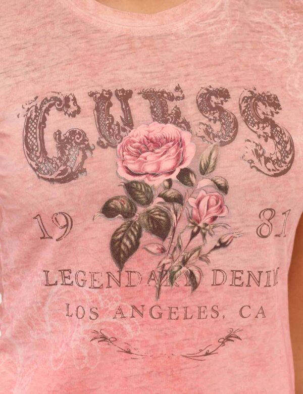 Tshirt Guess Rosa Taglia S - L’articolo appartiene al campionario esclusivo di stagione: pezzo unico.Cod. art. W5BI62K37Z0 P