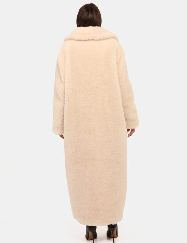 Pelliccia Cappotto Guess Taglia S - L’articolo appartiene al campionario esclusivo di stagione: pezzo unico.Cod. art. W5BL93