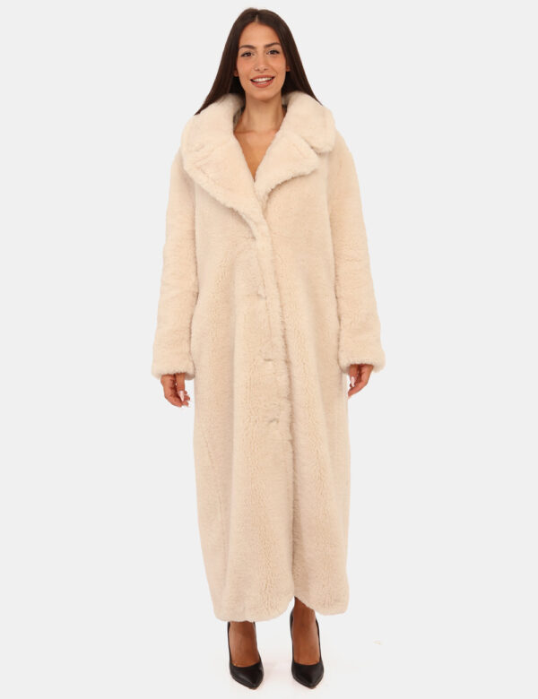 Pelliccia Cappotto Guess Taglia S - L’articolo appartiene al campionario esclusivo di stagione: pezzo unico.Cod. art. W5BL93