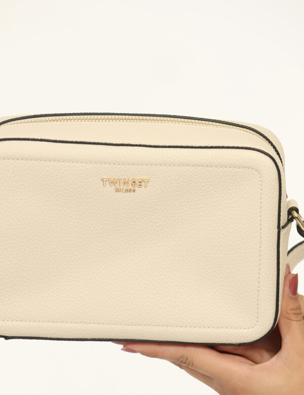Borsa Twin Set Beige - L’articolo appartiene al campionario esclusivo di stagione: pezzo unico.Cod. art. 252TB7061 DP CAVi r