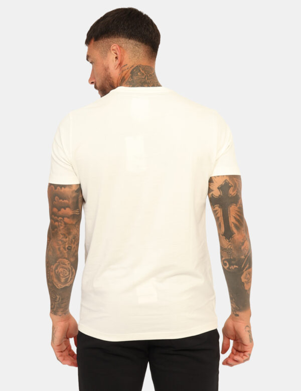 T-shirt U.S. Polo Assn. Bianco - T-shirt classica in total bianco con logo brand ricamato blu. La vestibilità è morbida e re