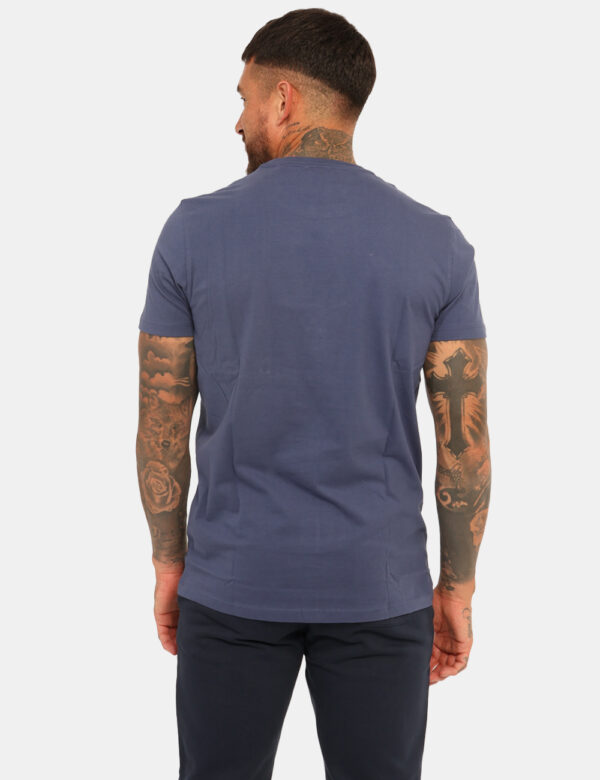 T-shirt U.S. Polo Assn. Blu - T-shirt classica in total blu con logo brand ricamato nero. La vestibilità è morbida e regolar