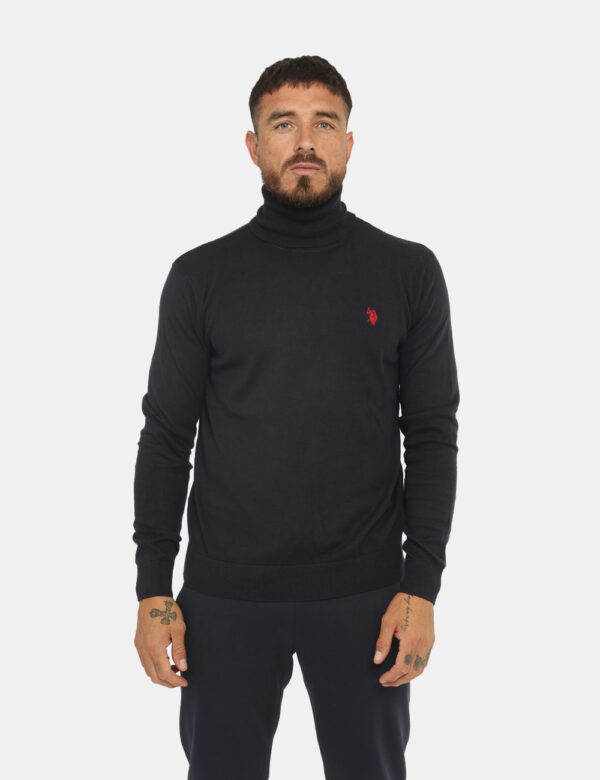 Maglione U.S. Polo Assn. Blu - Maglione modello dolcevita, in misto cotone - cachemire, in total blu navy con logo brand ric