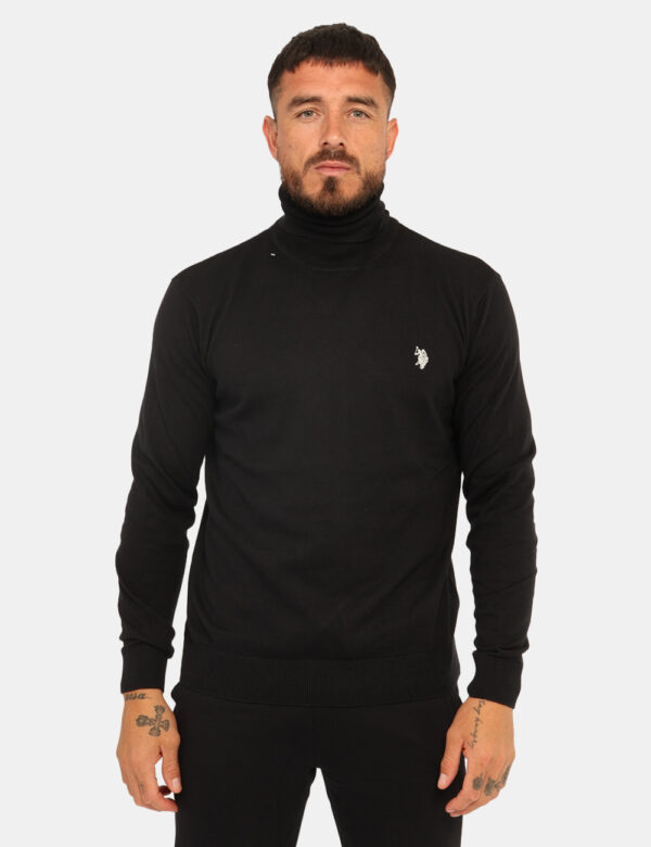 Maglione U.S. Polo Assn. Nero - Maglione modello dolcevita, in misto cotone - cachemire, in total nero con logo brand ricama