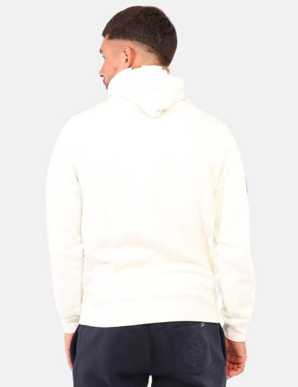 Felpa Aeronautica Italiana Bianco - Felpa con cappuccio, in total bianco con vari patch coordinati e ricamati, più tascone.