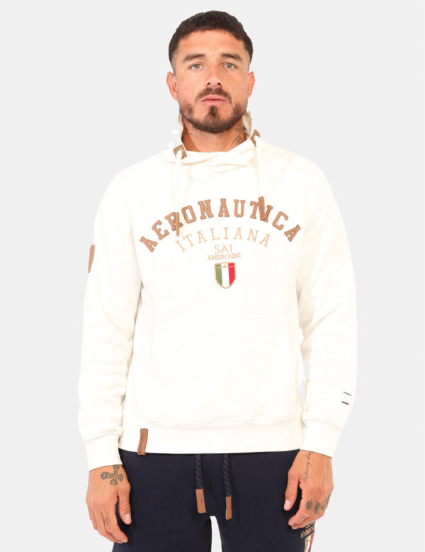 Felpa Aeronautica Italiana Bianco - Felpa con cappuccio, in total bianco con vari patch coordinati e ricamati, più tascone.