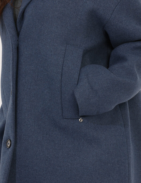 Cappotto Ottod'Ame Blu Taglia S - L’articolo appartiene al campionario esclusivo di stagione: pezzo unico.Cod. art. DJ00142