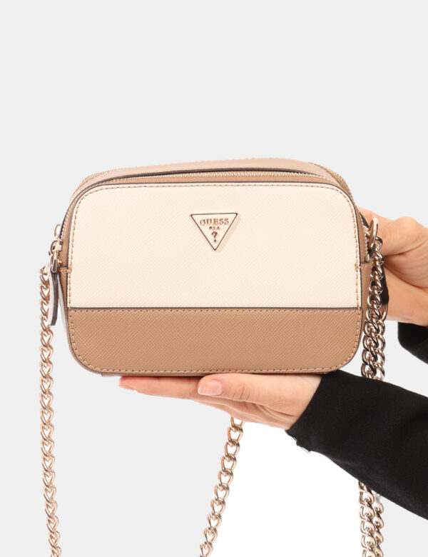 Borsa Guess Beige - L’articolo appartiene al campionario esclusivo di stagione: pezzo unico.Cod. art. HWZG9672140 FA CAVi ri