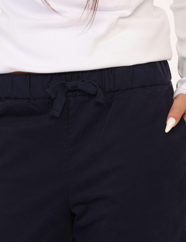 Pantalone Sun68 Blu Taglie S - L’articolo appartiene al campionario esclusivo di stagione: pezzo unico.Cod. art. P45201 SU C