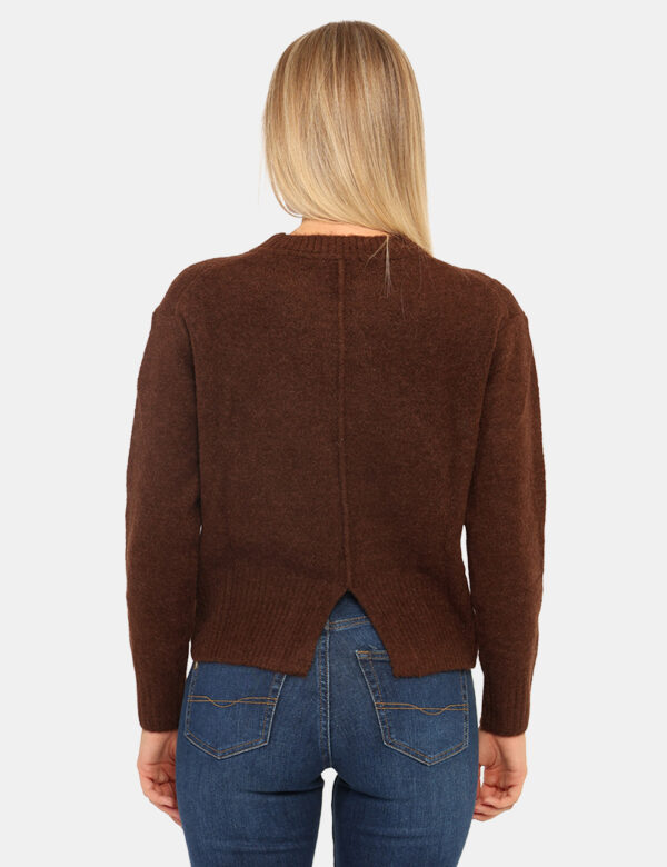 PL7000031-OA_CHOCOLATE-BROWN-899_AI25