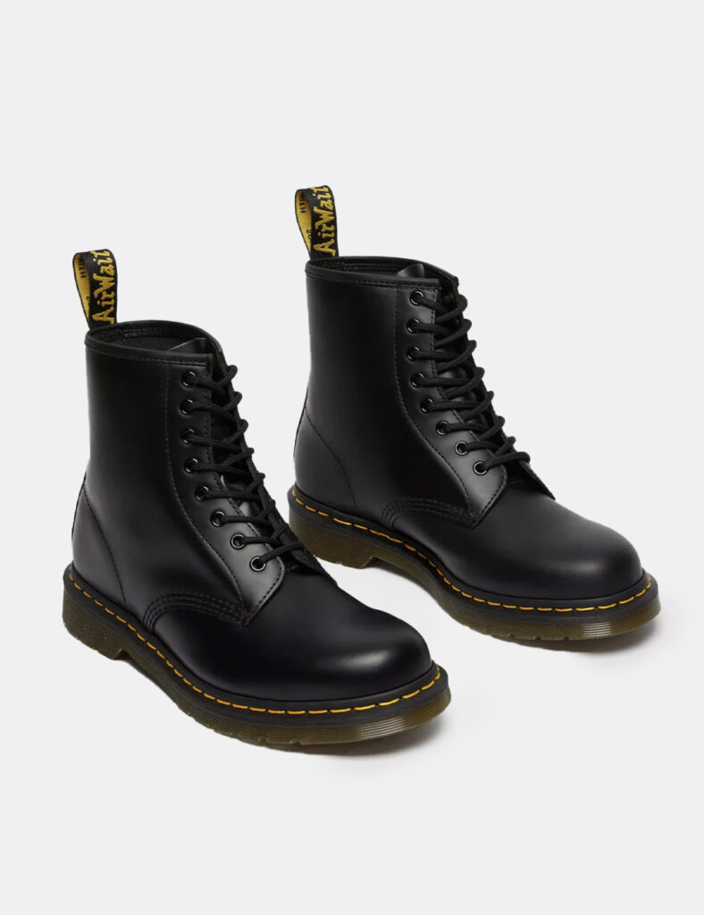 Scarpe da Donna scontate - Anfibio Dr. Martens Nero