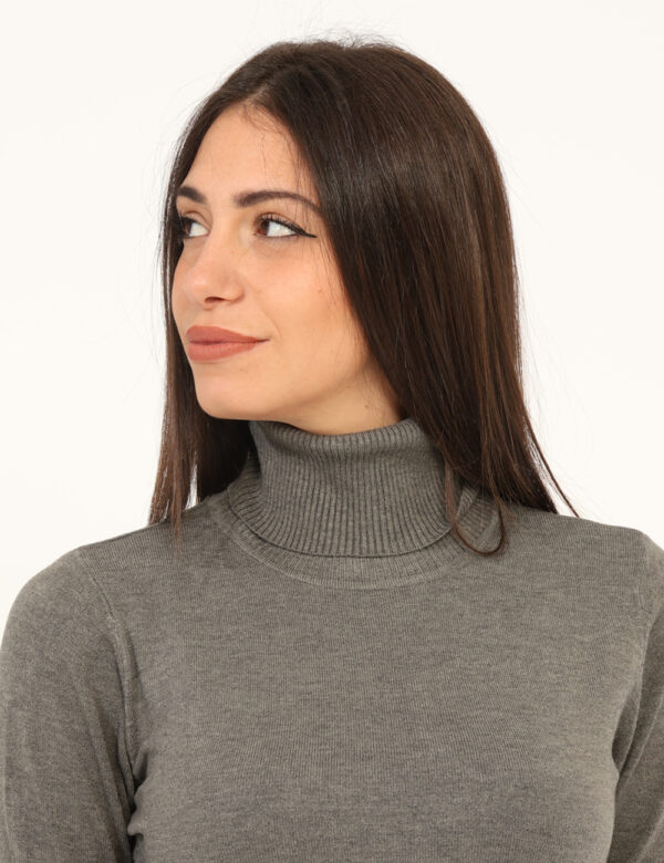 Dolcevita Rue De Clerie Grigio - Maglione dolcevita total grigio antracite. La vestibilità è morbida e regolare. Il maglione