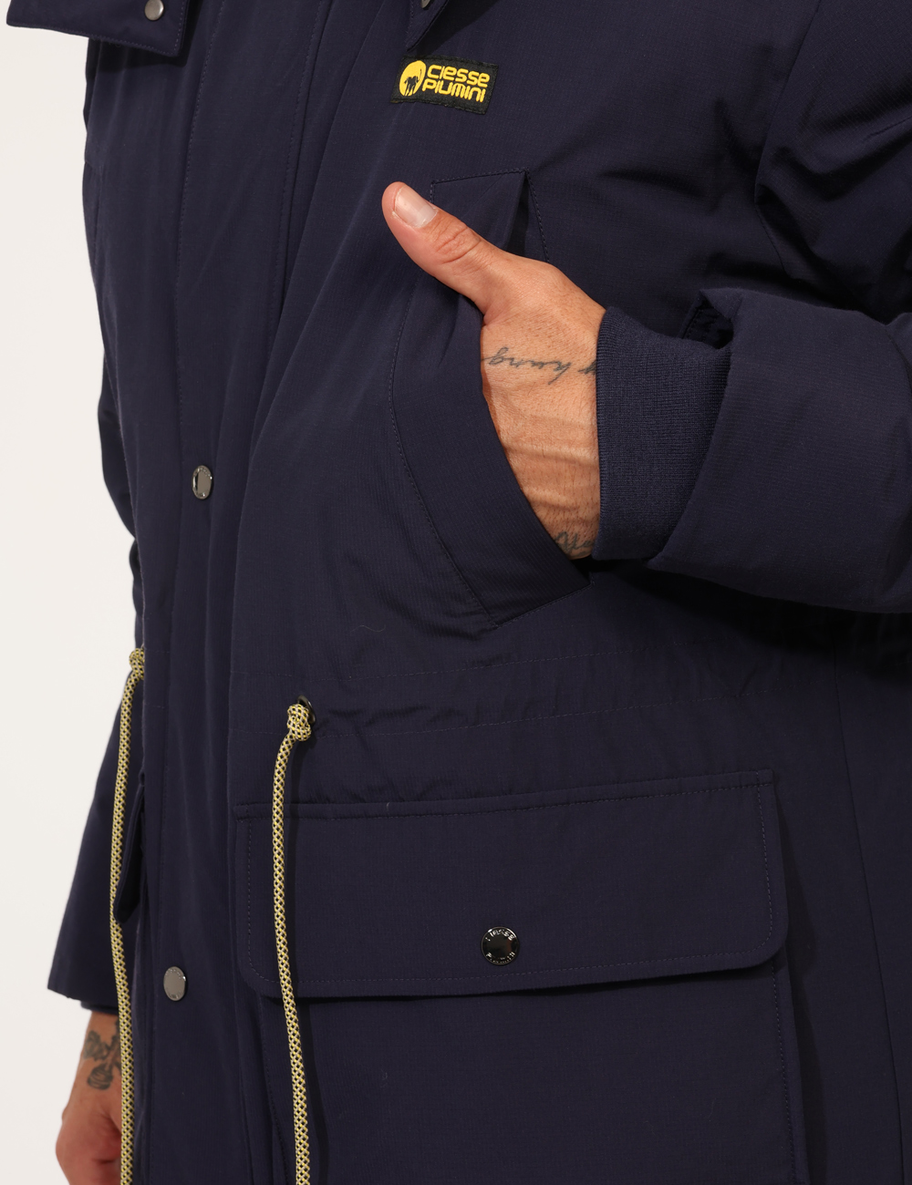 24IHCMJI1820-DV-CA_BLU_AI25_7 24IHCMJI1820-DV-CA_BLU_AI25