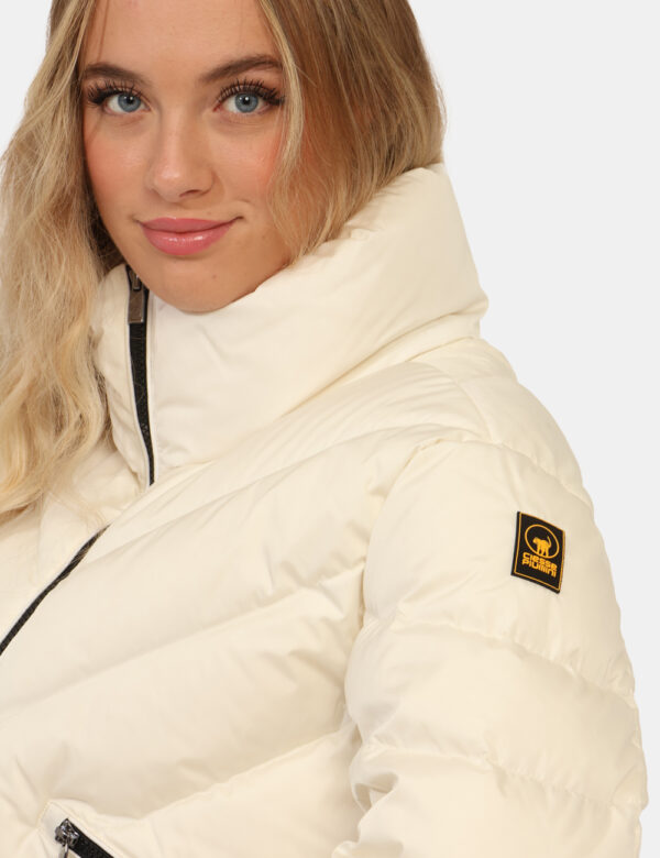 Giacca Ciesse Bianco Taglia S - L’articolo appartiene al campionario esclusivo di stagione: pezzo unico.Cod. art. 25ICFWJR30