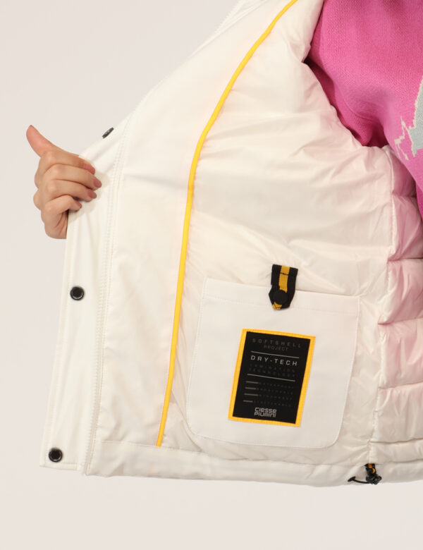 Giacca Ciesse Bianco Taglia S - L’articolo appartiene al campionario esclusivo di stagione: pezzo unico.Cod. art. 25IPCWJ330