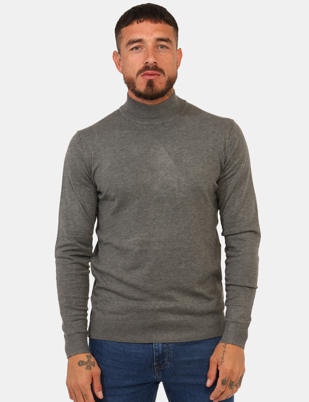 3007-900-OA_FUMO_AI25_5 Maglione Prj22. Grigio - Lupetto classico, in total grigio fumo. La vestibilità è morbida e pratica. La maglia è adatta per