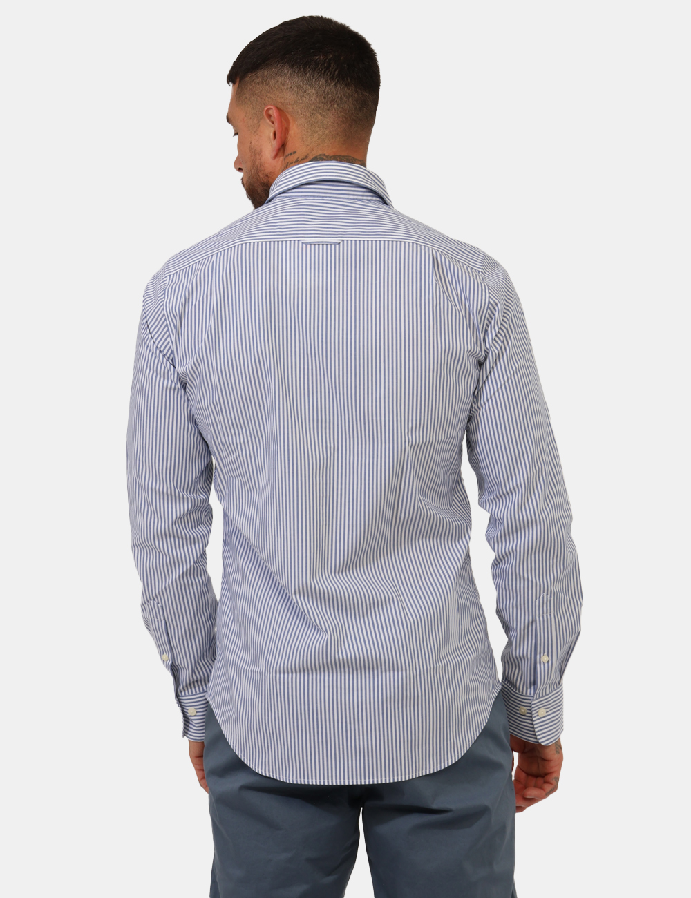 3240172-L-CA_AZZURRO_AI25_2 Camicia Gant Azzurro Taglia L - L’articolo appartiene al campionario esclusivo di stagione: pezzo unico.Cod. art. 3240172 L
