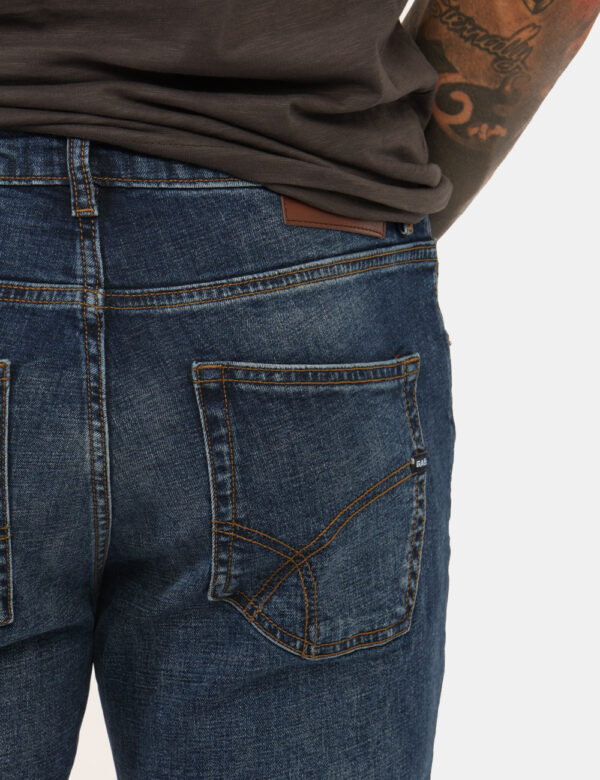B0454-SAX-ZIP-REV-SPG-SA_STONE-MEDIUM_AI25