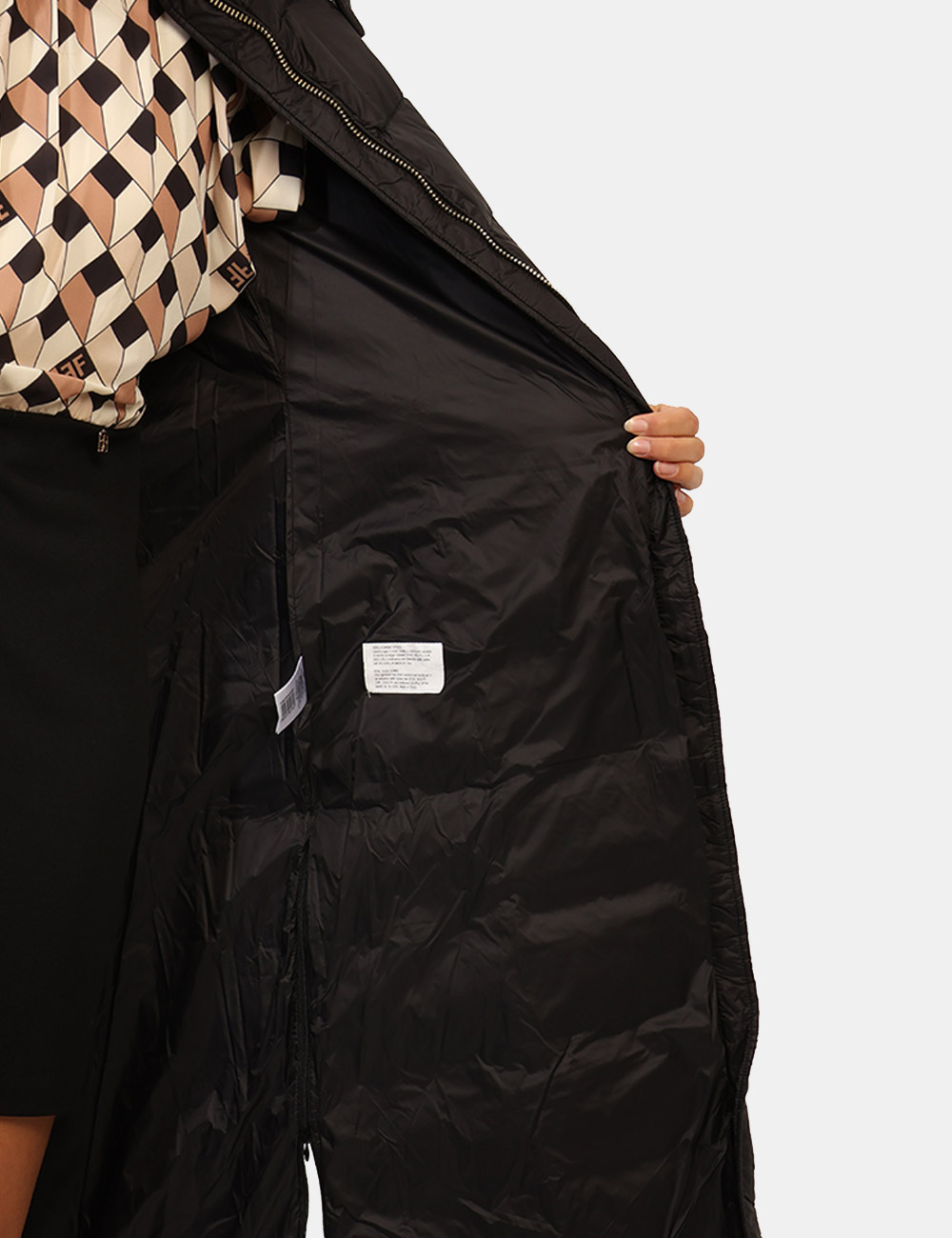 FR24WC3005O42301-SA_BLACK_AI25_7 FR24WC3005O42301-SA_BLACK_AI25