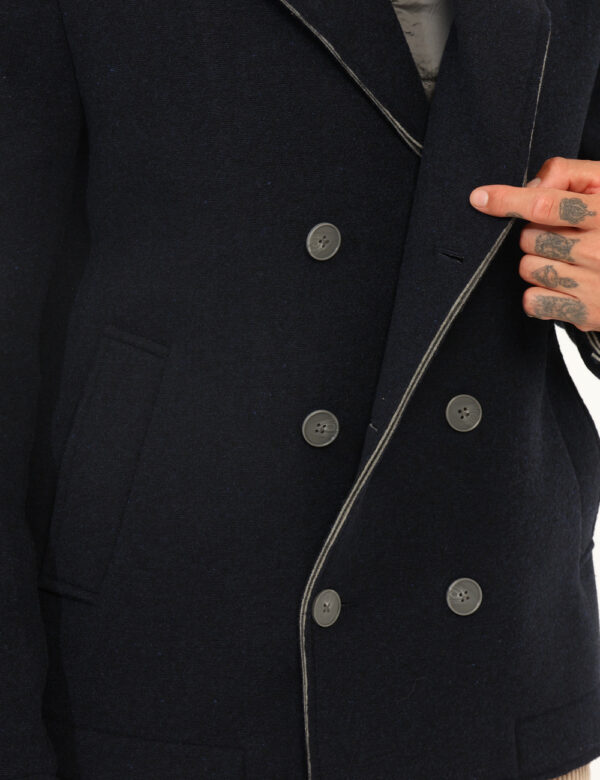 Cappotto Yes Zee Blu - Cappotto corto con cappuccio, interno foderato grigio e ricoperto di tessuto in lana total blu navy.