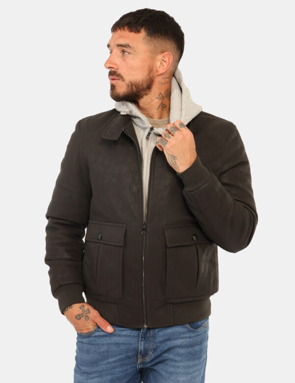 Giacca Yes Zee Marrone - Giaccome in simil pelle in testa di moro, con cappuccio ed interno in tessuto felpato grigio chiaro