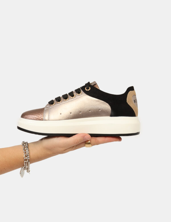 Sneakers Keys Bronzo - Sneakers in tessuto e cuoio total bronze con dettagli neri. L'indossatura è pratica e confortevole an