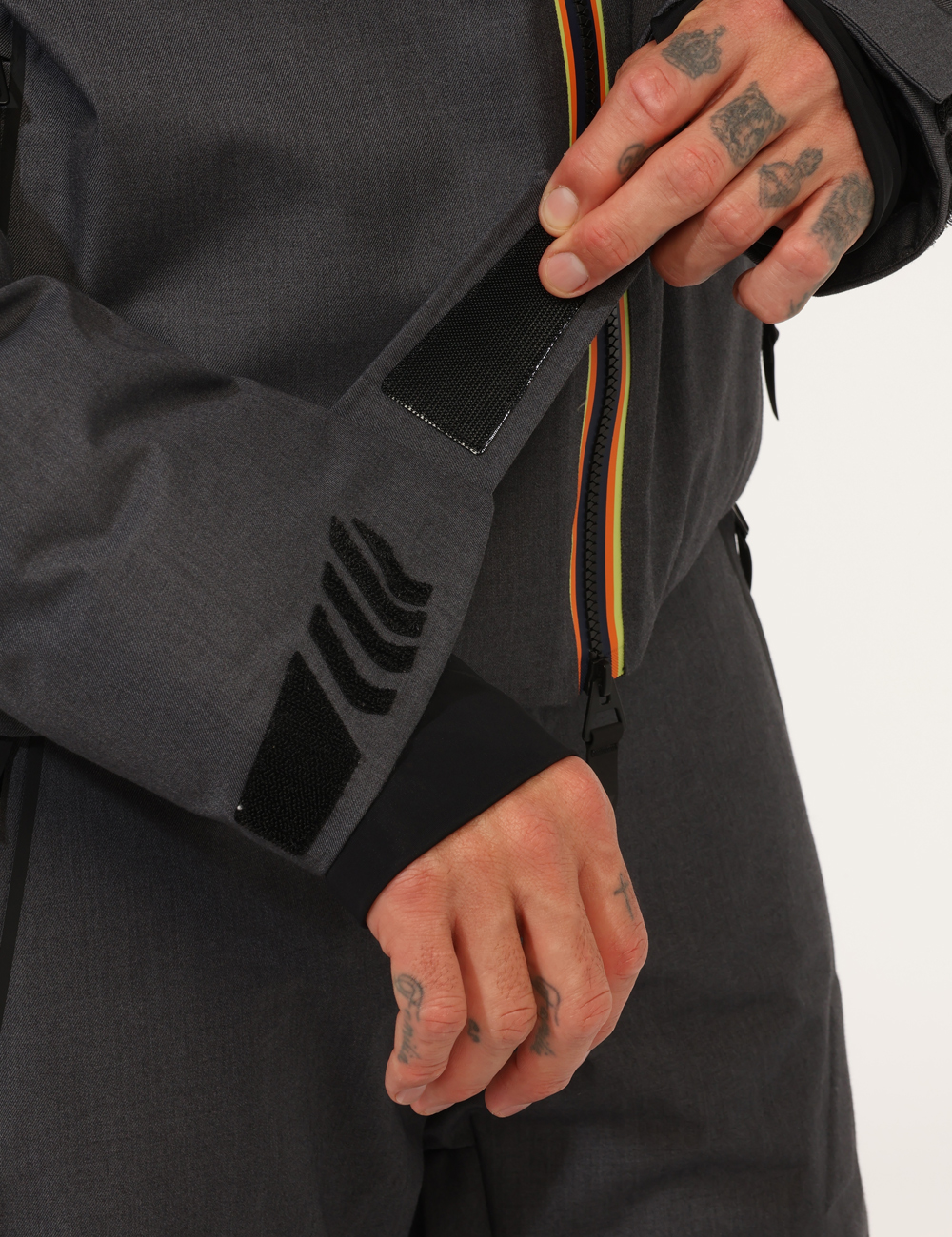 K3147IW-GI-CA_GRIGIO_AI25_5 Giacca da sci K-Way Grigio Taglia L - L’articolo appartiene al campionario esclusivo di stagione: pezzo unico.Cod. art. K314