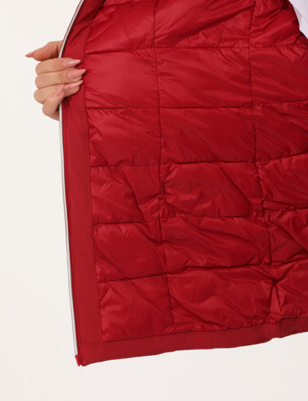 Giacca Yes Zee Rosso - Giacca invernale con cappuccio removibile, in total rosso scuro, con patch logo brand e tasche a tagl
