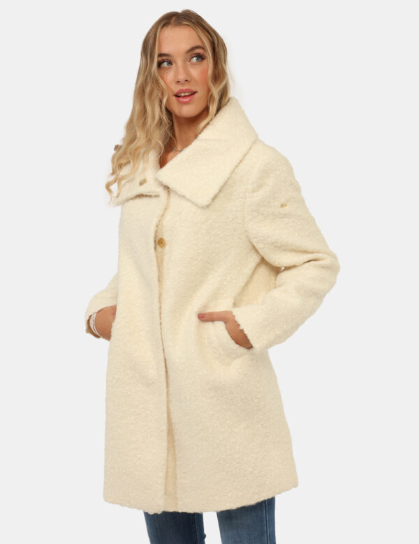 Cappotto Yes Zee Bianco - Cappotto con bottoni click clack.Cod. art. O056 KG00 OAVi ricordiamo che tutti i nostri articoli s