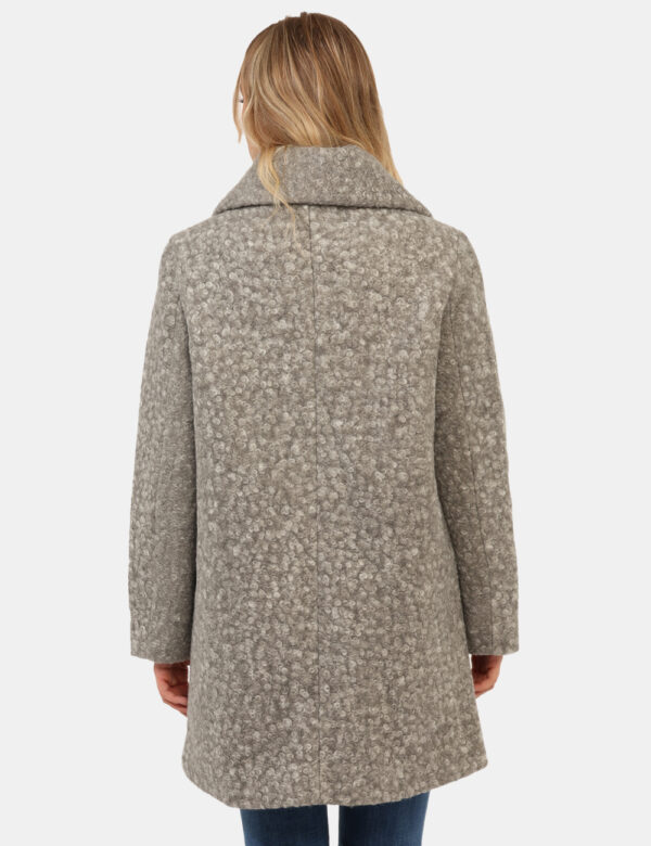 Cappotto Yes Zee Grigio - Cappotto con bottoni click clack.Cod. art. O056 KG00 OAVi ricordiamo che tutti i nostri articoli s
