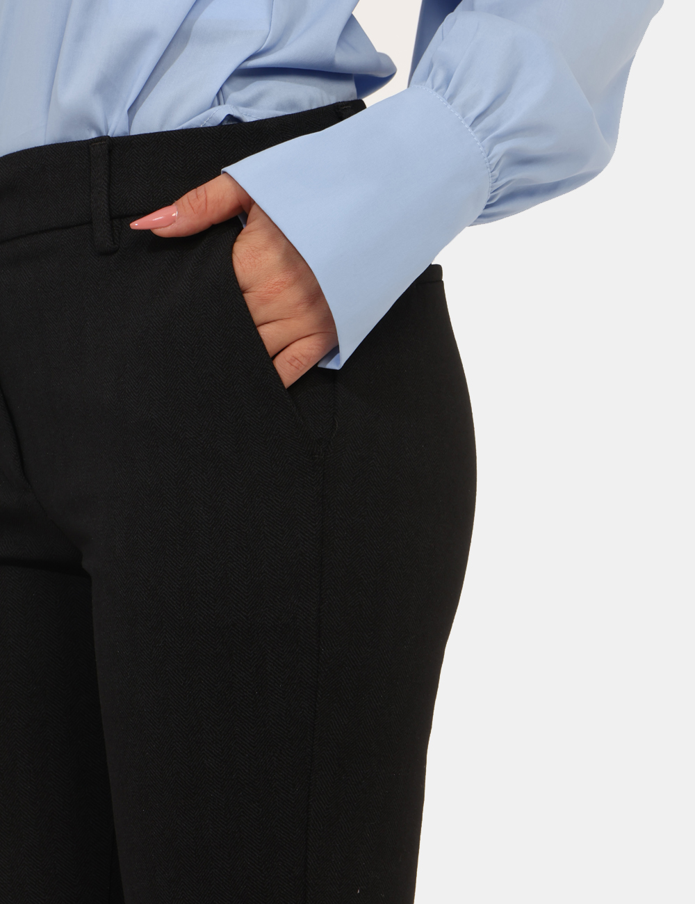 PD01SA25-TVP28-OA_NERO_AI25_4 PD01SA25-TVP28-OA_NERO_AI25