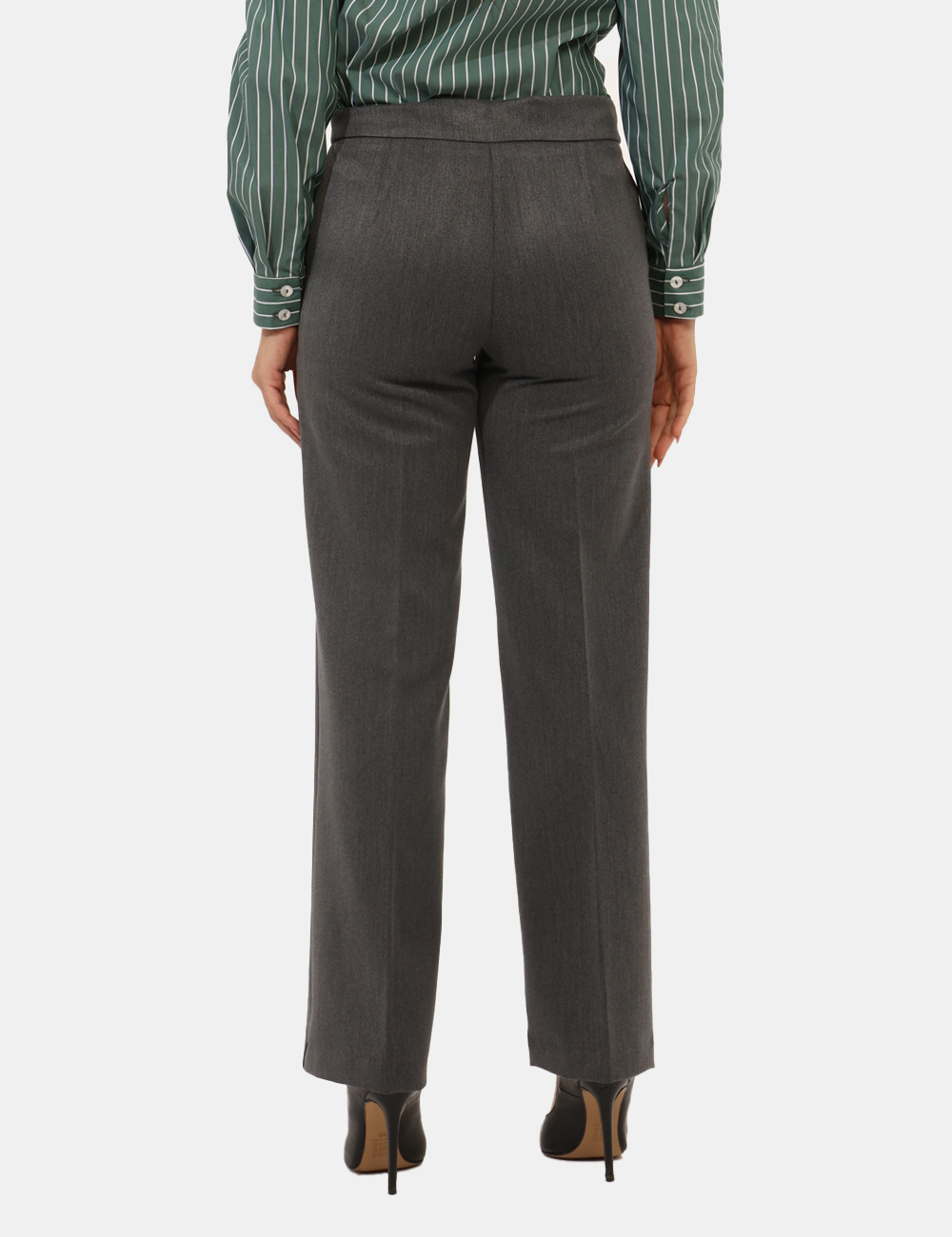 PD08SA25-TPV308-OA_GRIGIO-TOPO_AI25_2 Pantaloni Materica Grigio - Pantaloni larghi, eleganti, total grigio topo con tasche a taglio trasversale. La vestibilità è