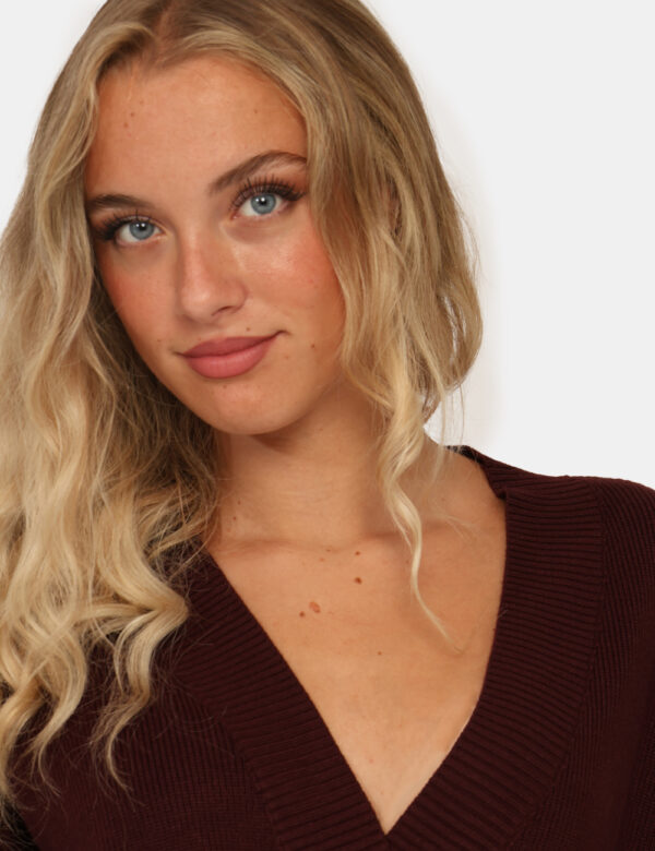 Cardigan Rue De Clerie Bordeaux - Cardigan lungo in total bordeaux, con cintura in tessuto coordinata che permette una vesti