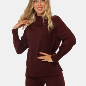 Maglione Rue De Clerie Bordeaux - Maglione dolcevita in total bordeaux. La vestibilità è morbida e regolare. Il maglione è a
