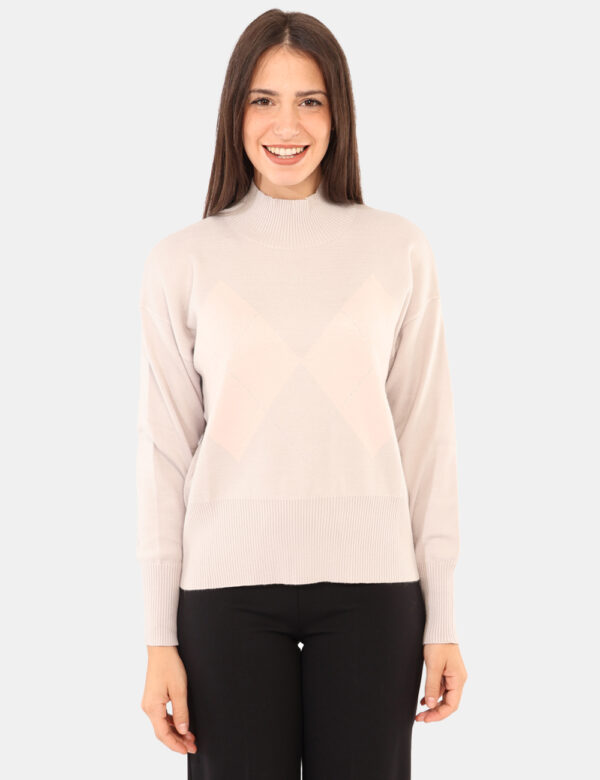 Maglione Rue De Clerie Rosa - Maglione dolcevita su fantasia rosa/lilla con riquadri e filo lurex. La vestibilità è morbida