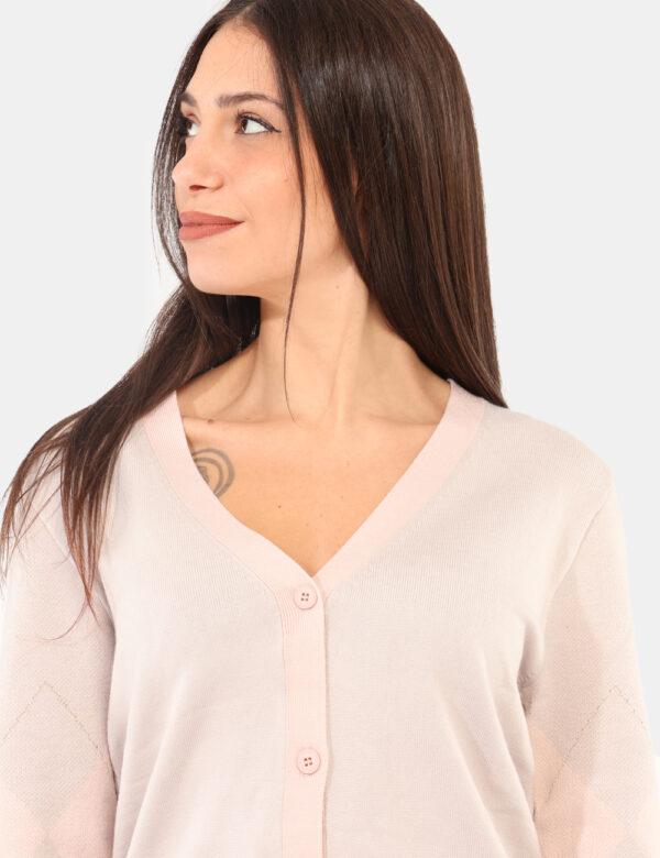 Cardigan Rue De Clerie Rosa - Maglione cardigan, su base rosa e lilla con stampa a riquadri e filo lurex dorato. La vestibil